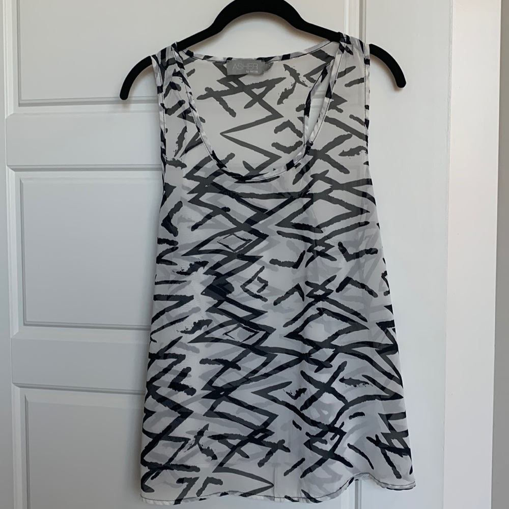 Pattern tank